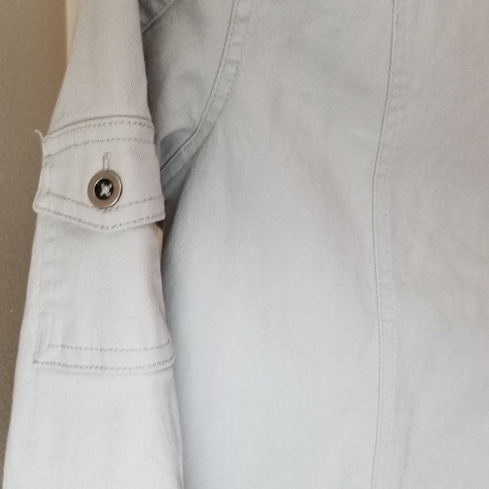 Relaxed Denim Jacket - Picture 2 of 3